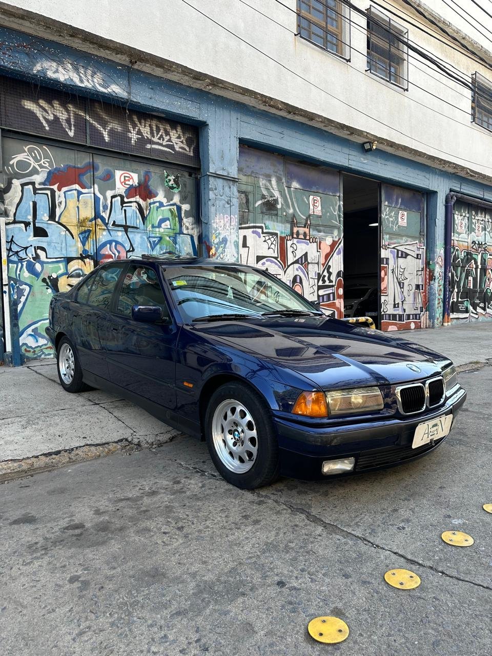 BMW 328i 2.8 1997 foto 2