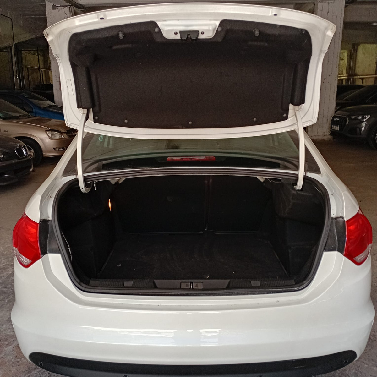 Citroen C4 Lounge 1.6 Exclusive Hdi 115cv Pack