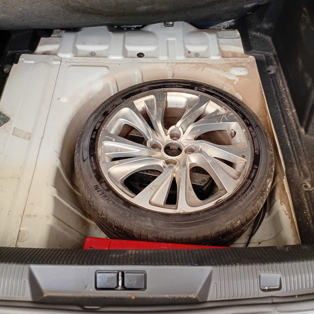 Citroen C4 Lounge 1.6 Exclusive Hdi 115cv Pack