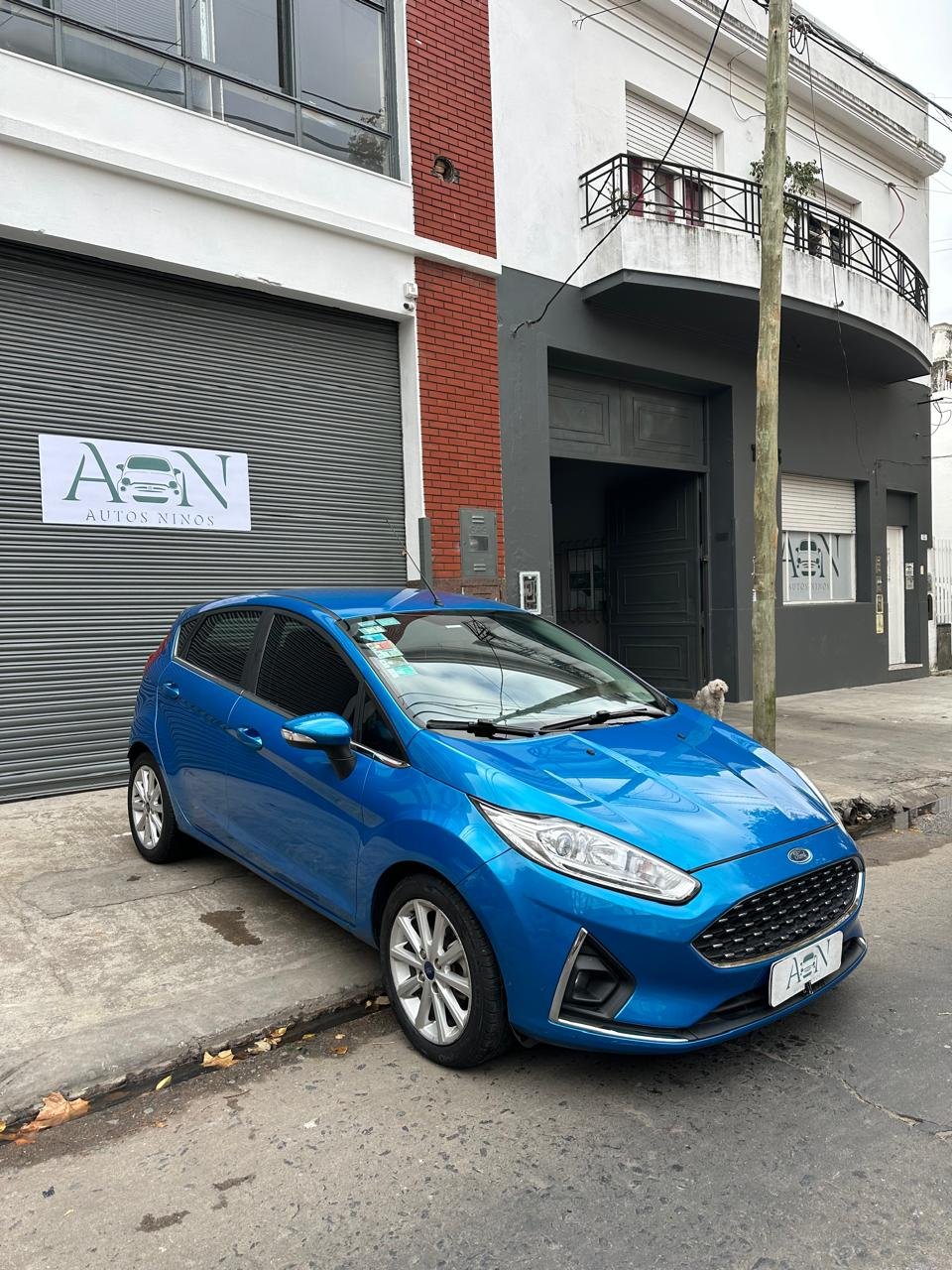 Ford Fiesta Kinetic  Titanium Powershift 120cv
