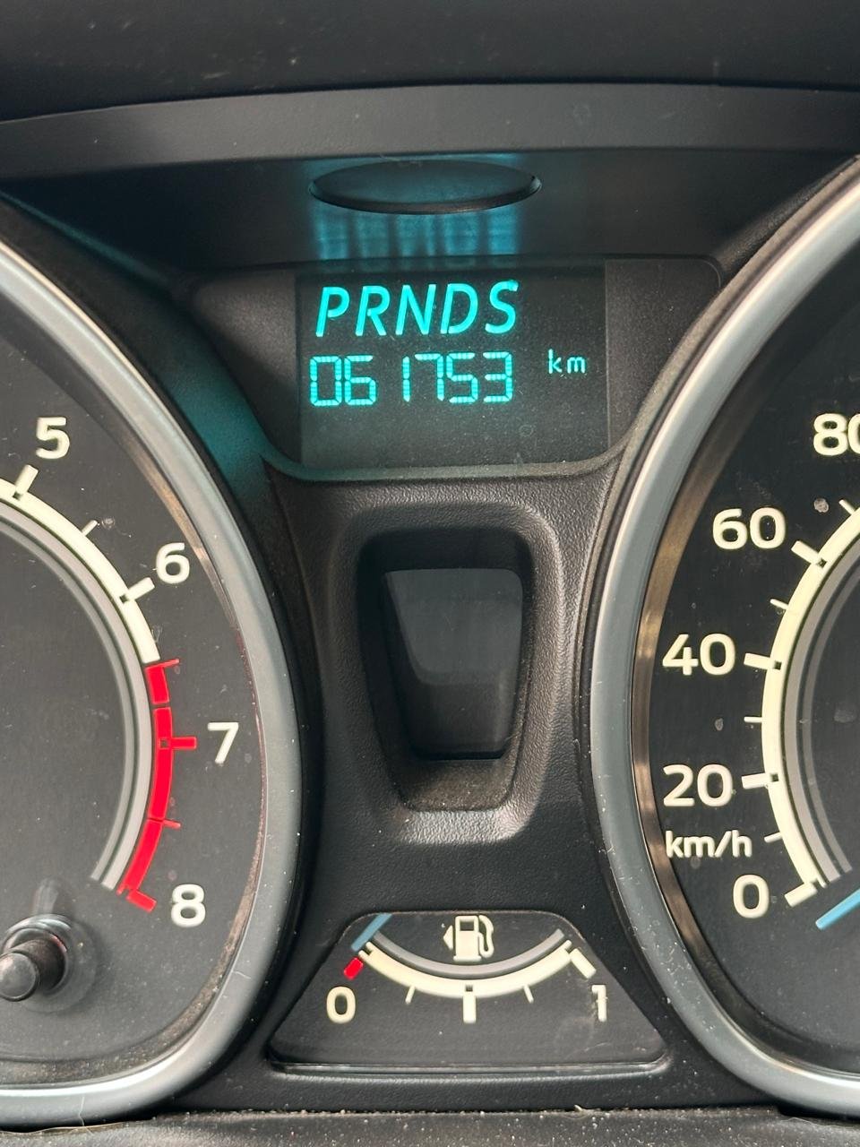 Ford Fiesta Kinetic  Titanium Powershift 120cv