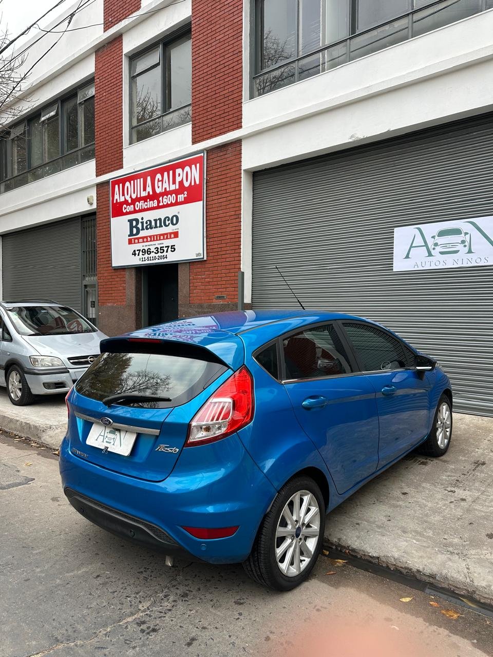 Ford Fiesta Kinetic  Titanium Powershift 120cv