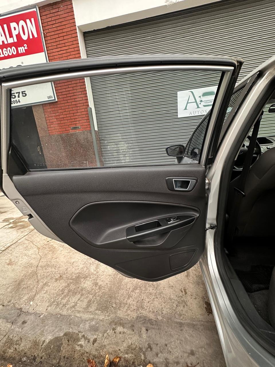 Ford Fiesta Kinetic Se 120cv