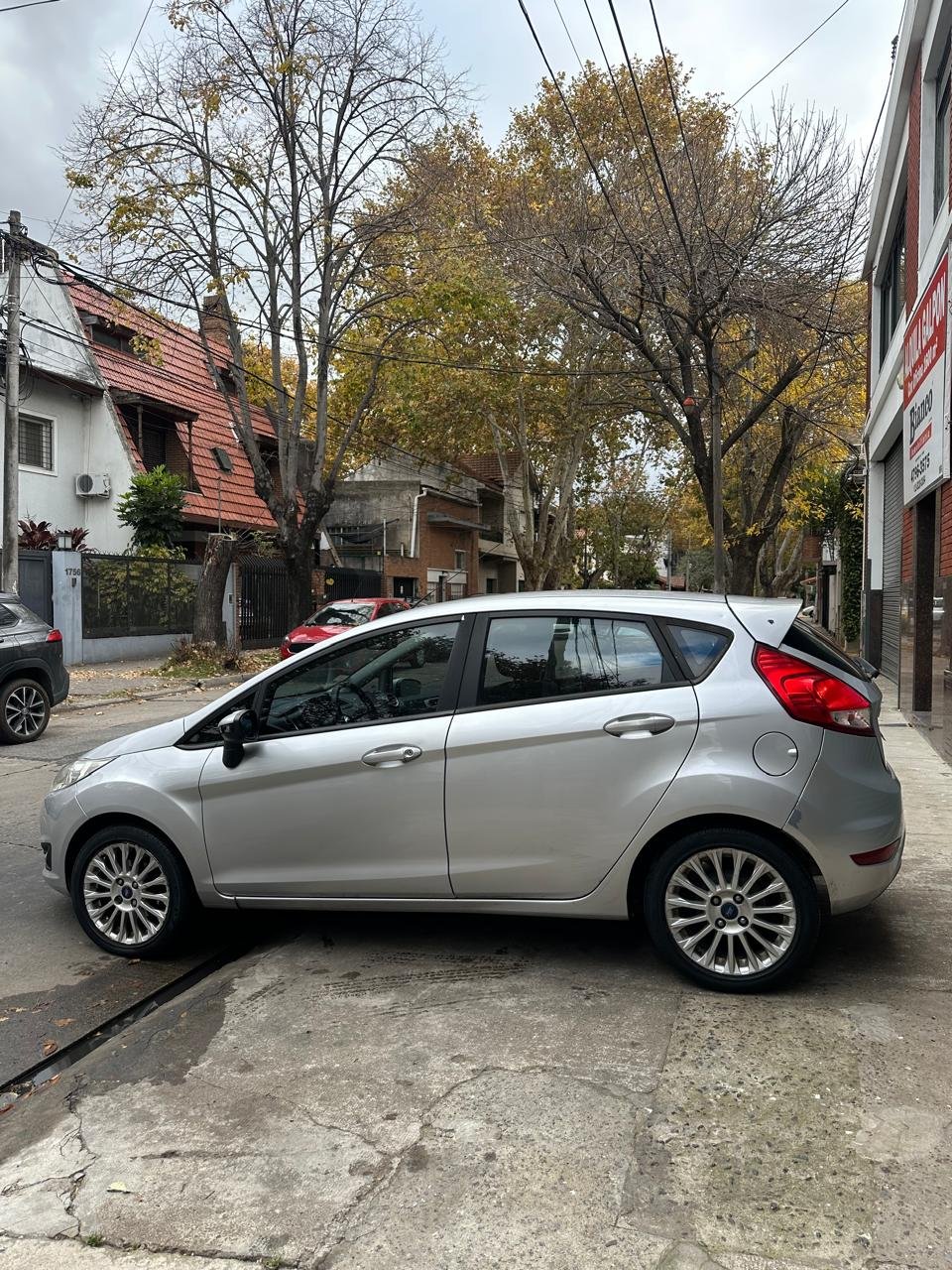 Ford Fiesta Kinetic Se 120cv