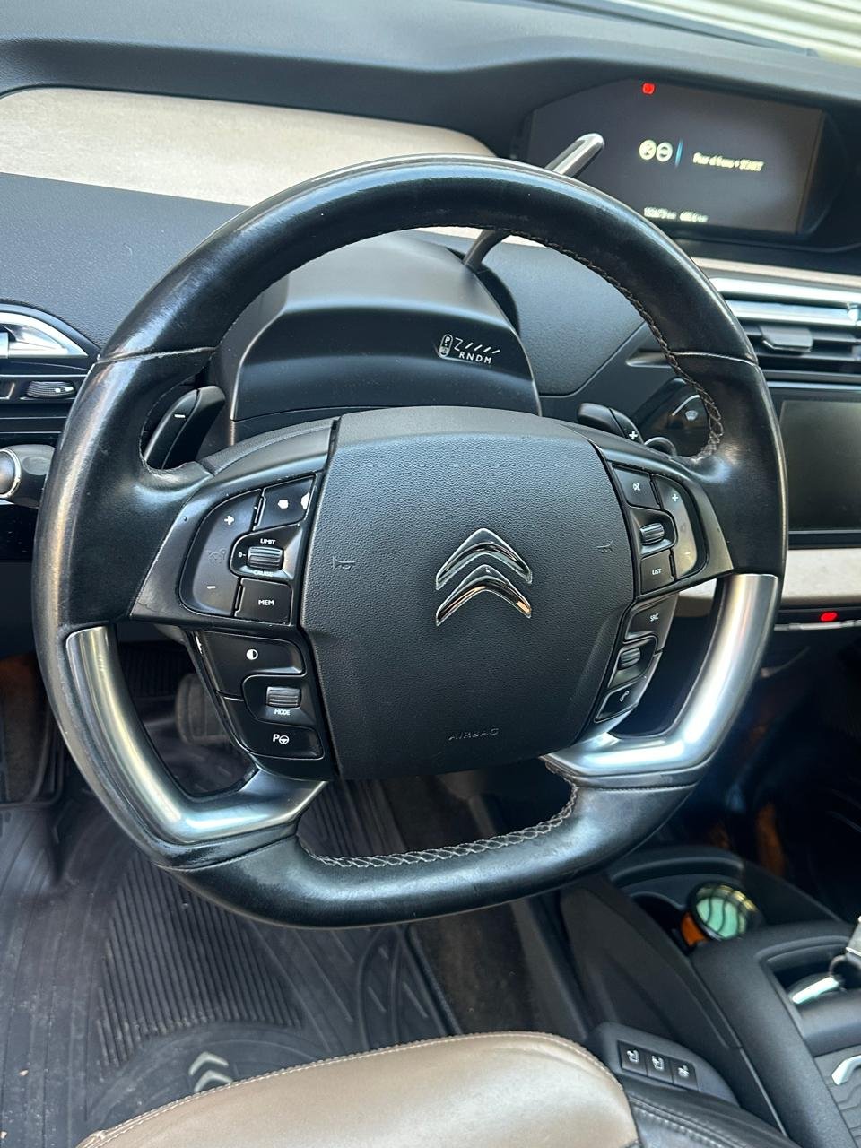 Citroen Grand C4 Picasso Shine 165cv
