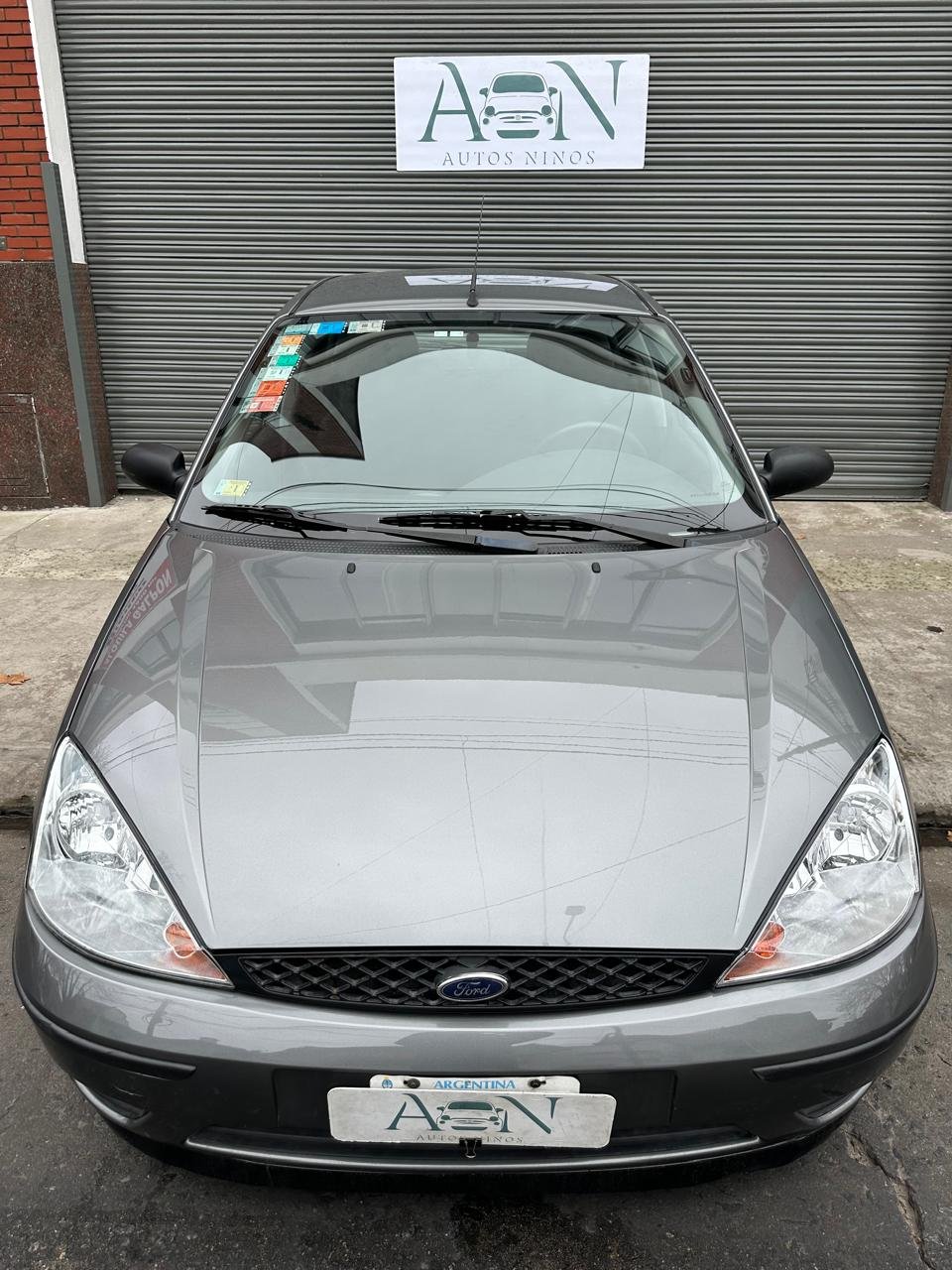 Ver foto 3 de Ford Focus Ambiente 2009