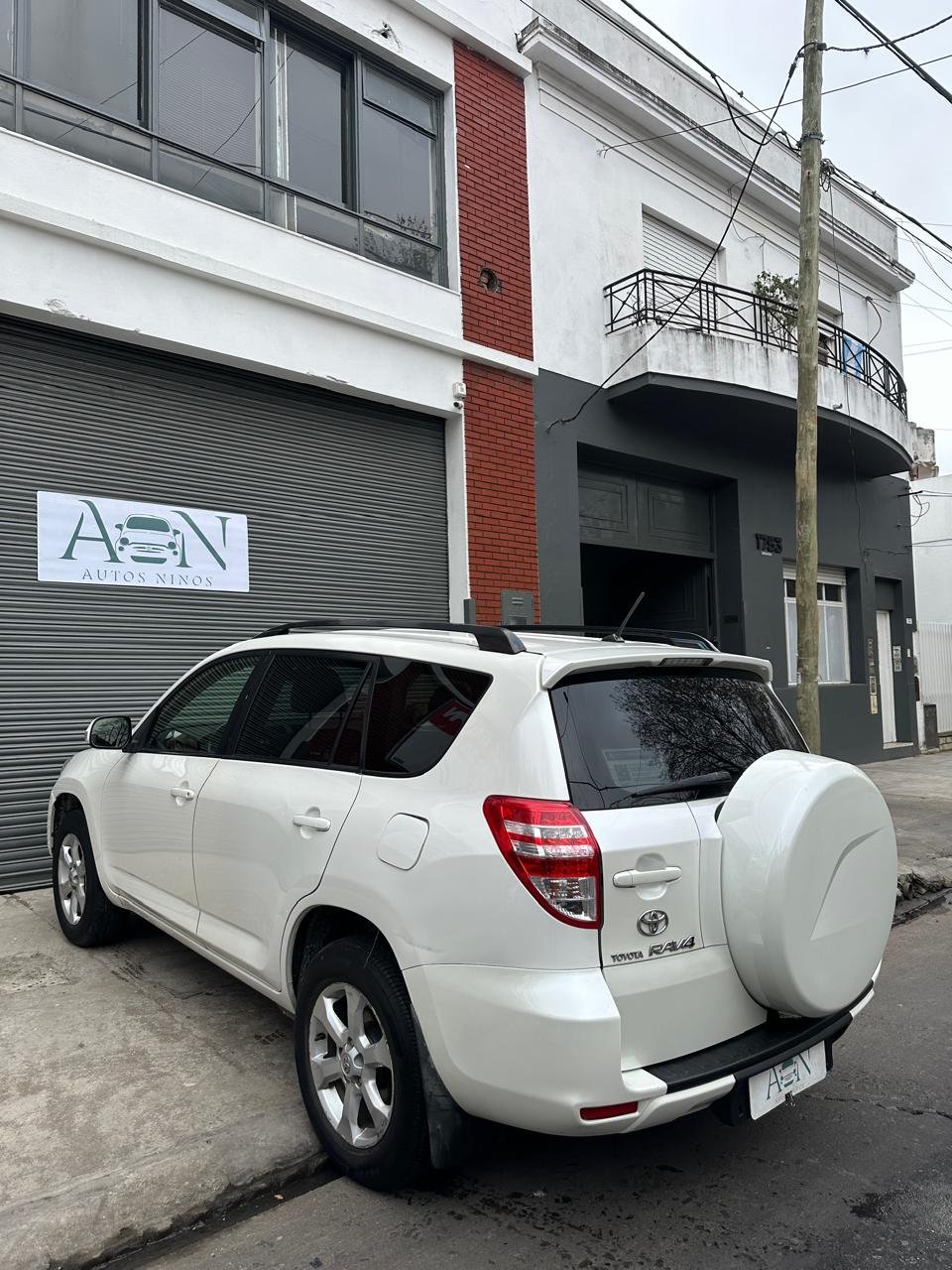 Ver foto 15 de Toyota RAV4  4x4 At 2013