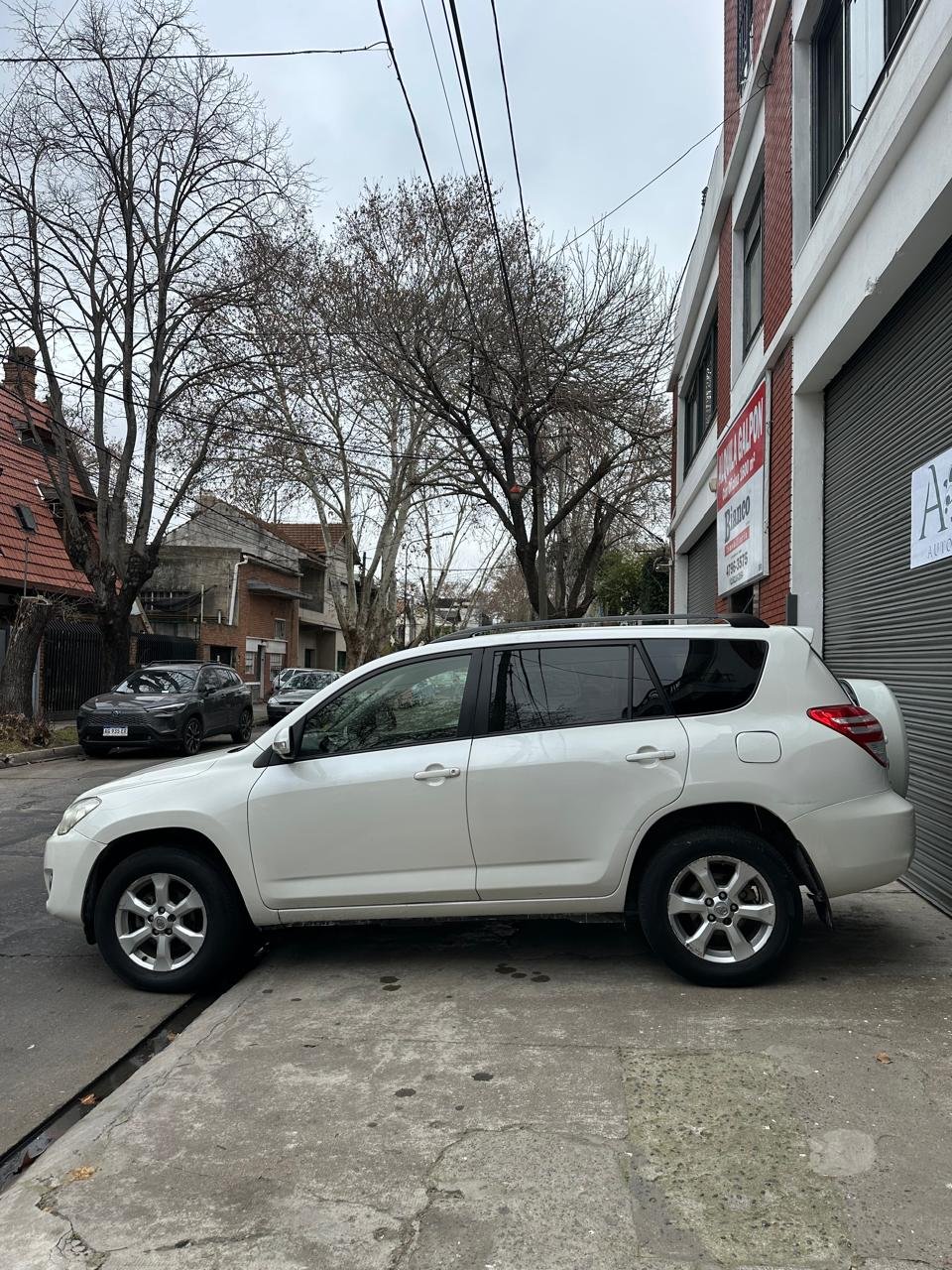 Ver foto 14 de Toyota RAV4  4x4 At 2013