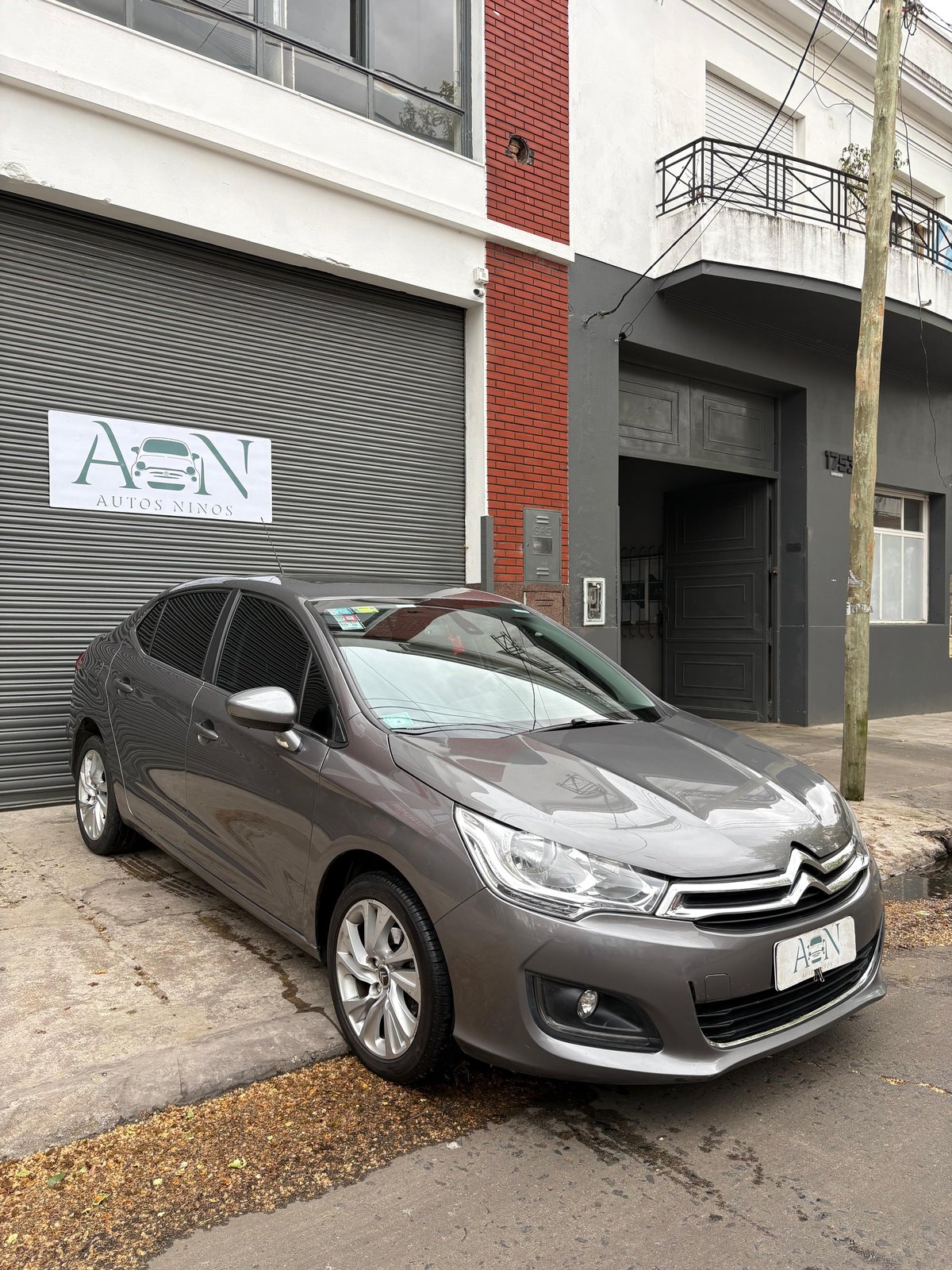 Citroen Citroën C4 Lounge Live 143cv