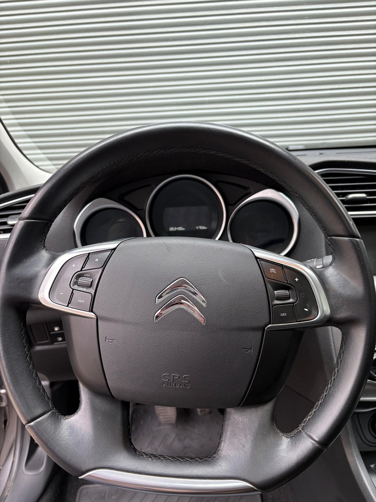Citroen Citroën C4 Lounge Live 143cv