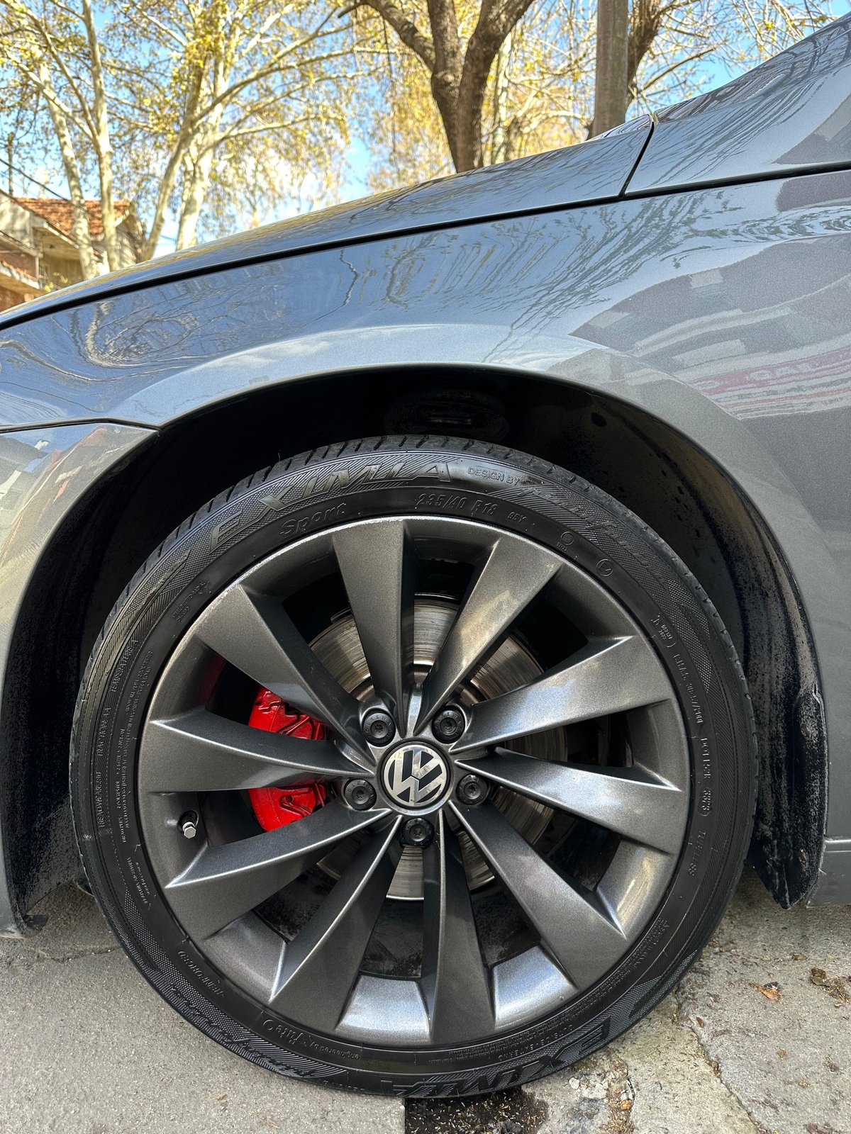 Volkswagen Sirocco 
