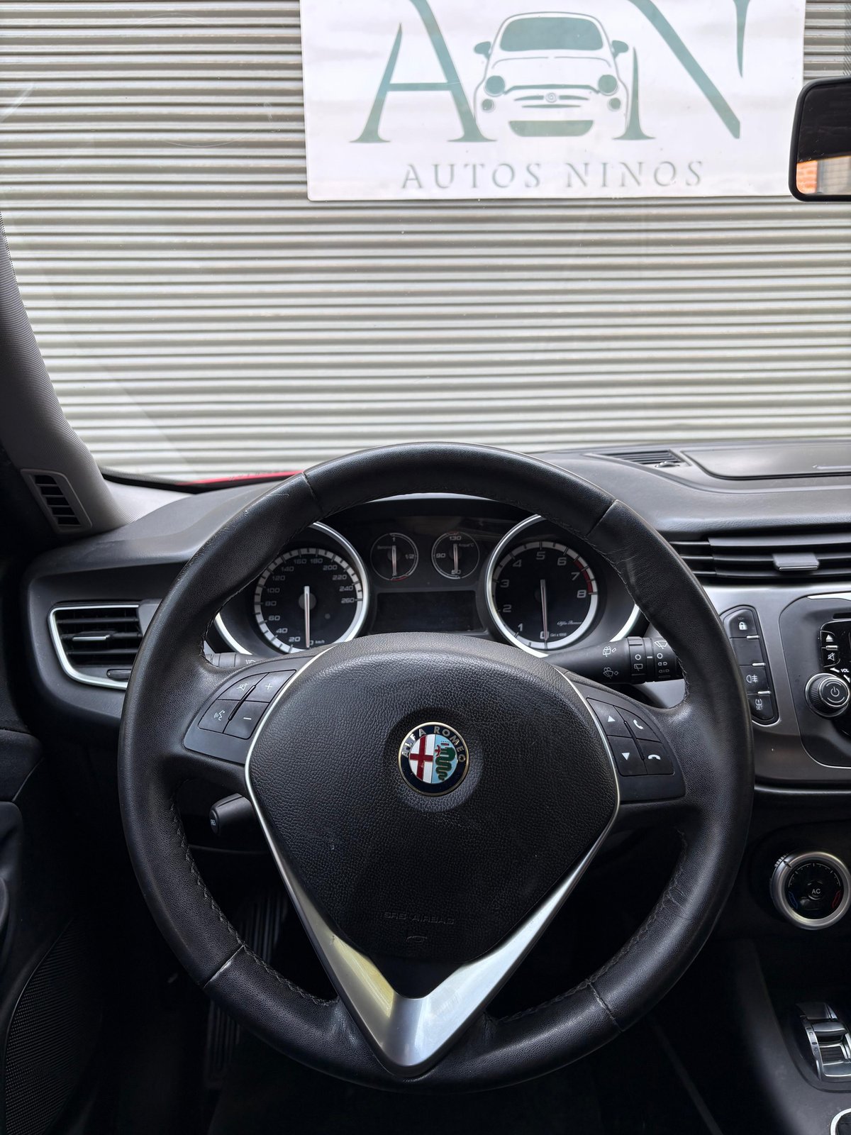 Ver foto 6 de Alfa Romeo Giulietta 1.4 Progression 120cv Mt6 2016