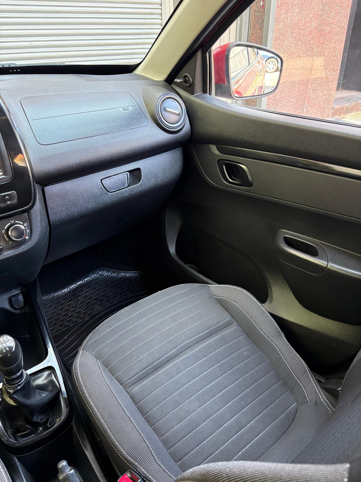 Ver foto 9 de Renault  Kwid Sce 66cv Intense 2018