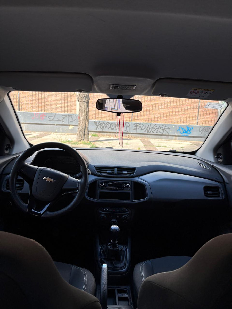 Chevrolet Onix 1.4 Black Edition