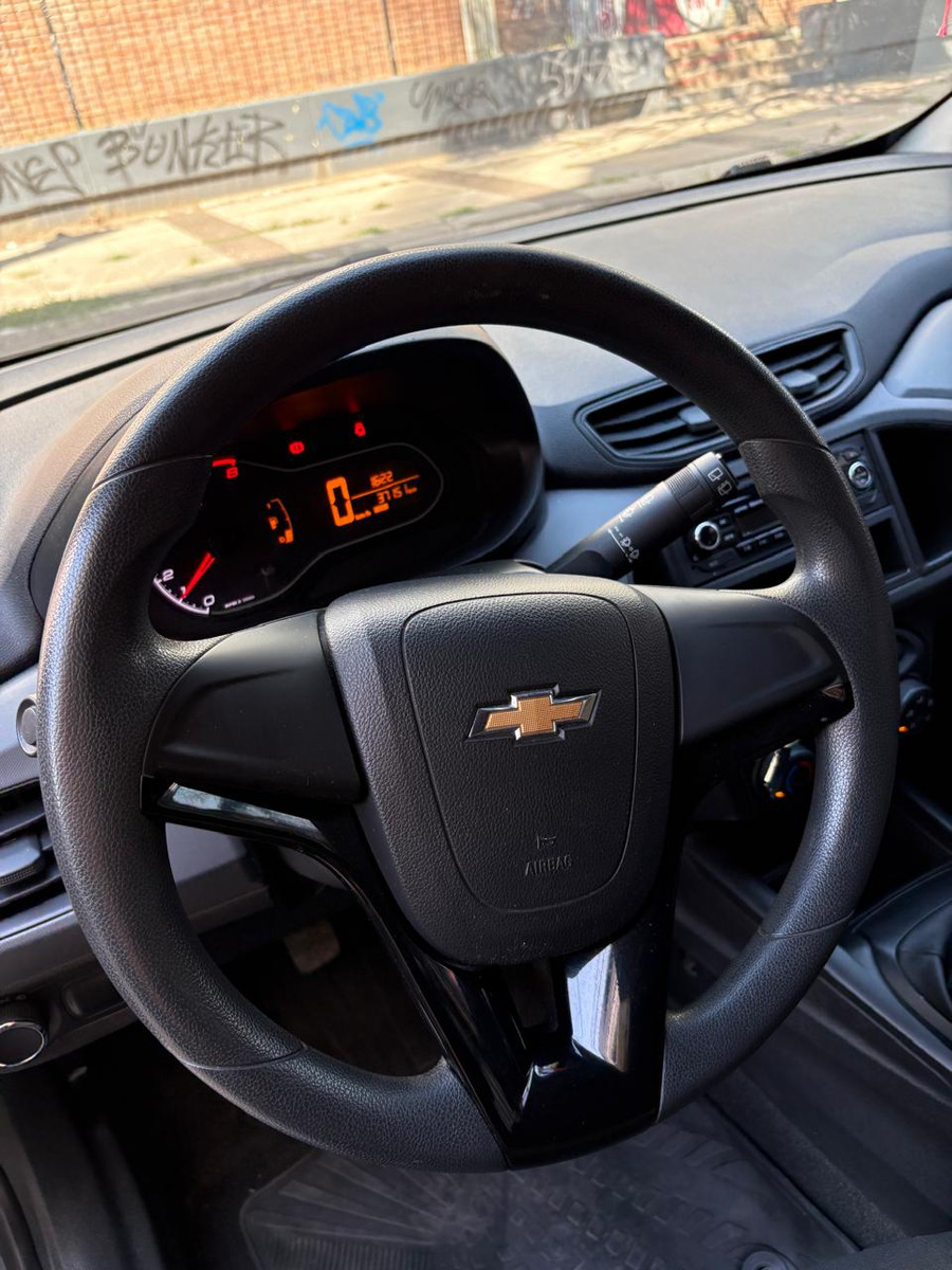 Chevrolet Onix 1.4 Black Edition