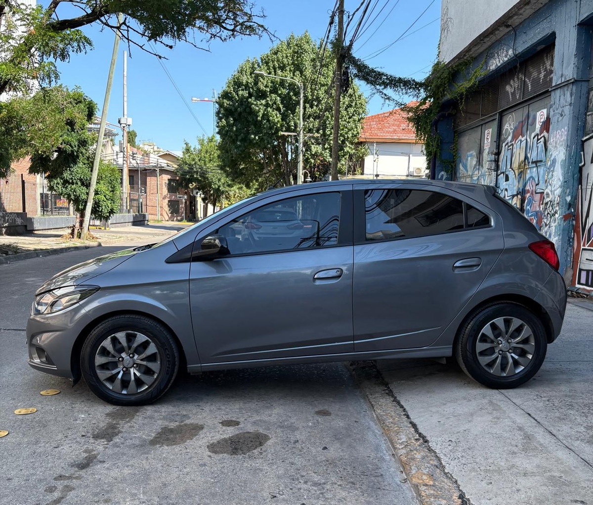 Chevrolet Onix 1.4 Black Edition