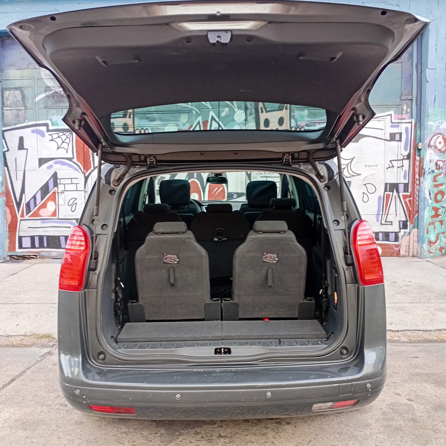 Peugeot 5008 1.6 Allure Plus 156cv